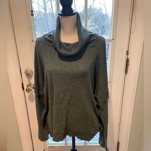 Anthropologie Postage Stamp Sweater Women's Medium Green Cowl Neck
